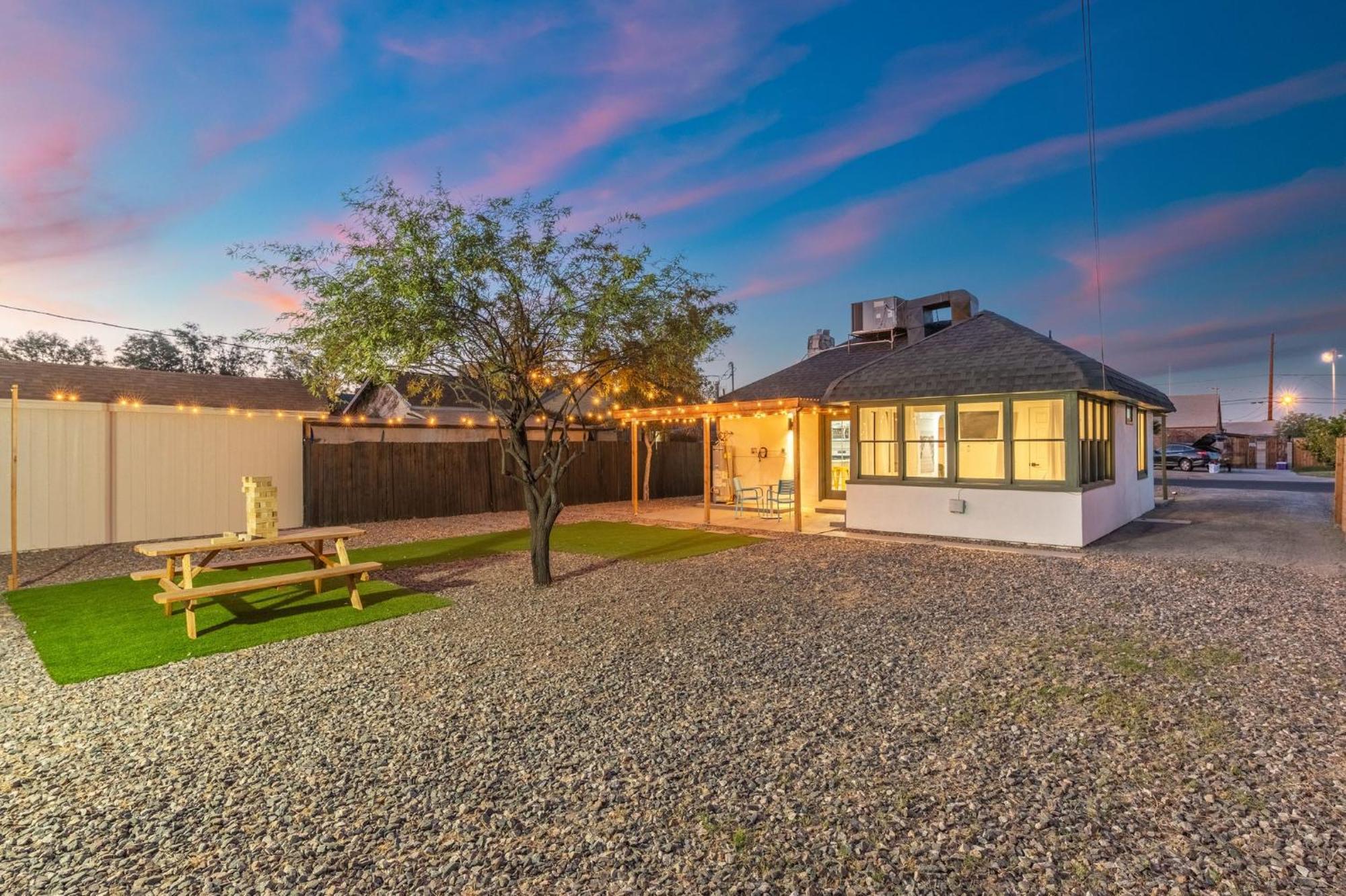 Hébergement de vacances Charming - Storybook Style - Near Downtown Phoenix! *