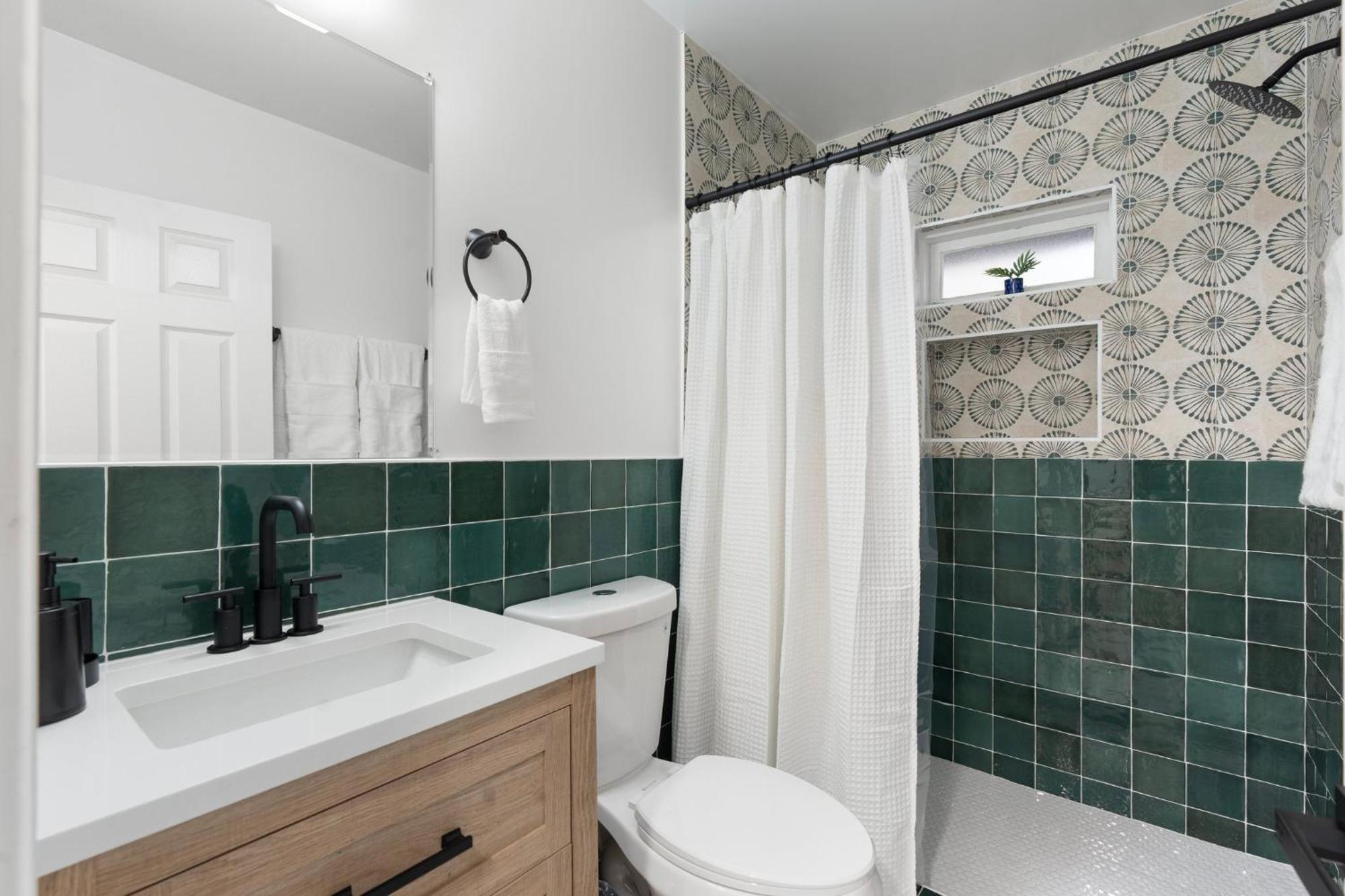 Hébergement de vacances Charming - Storybook Style - Near Downtown Phoenix! *